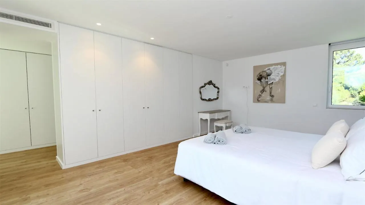 Villa Terese-Cleverdetails, Central Vilamoura, Sleeps 6, Luxury, Walking Distance