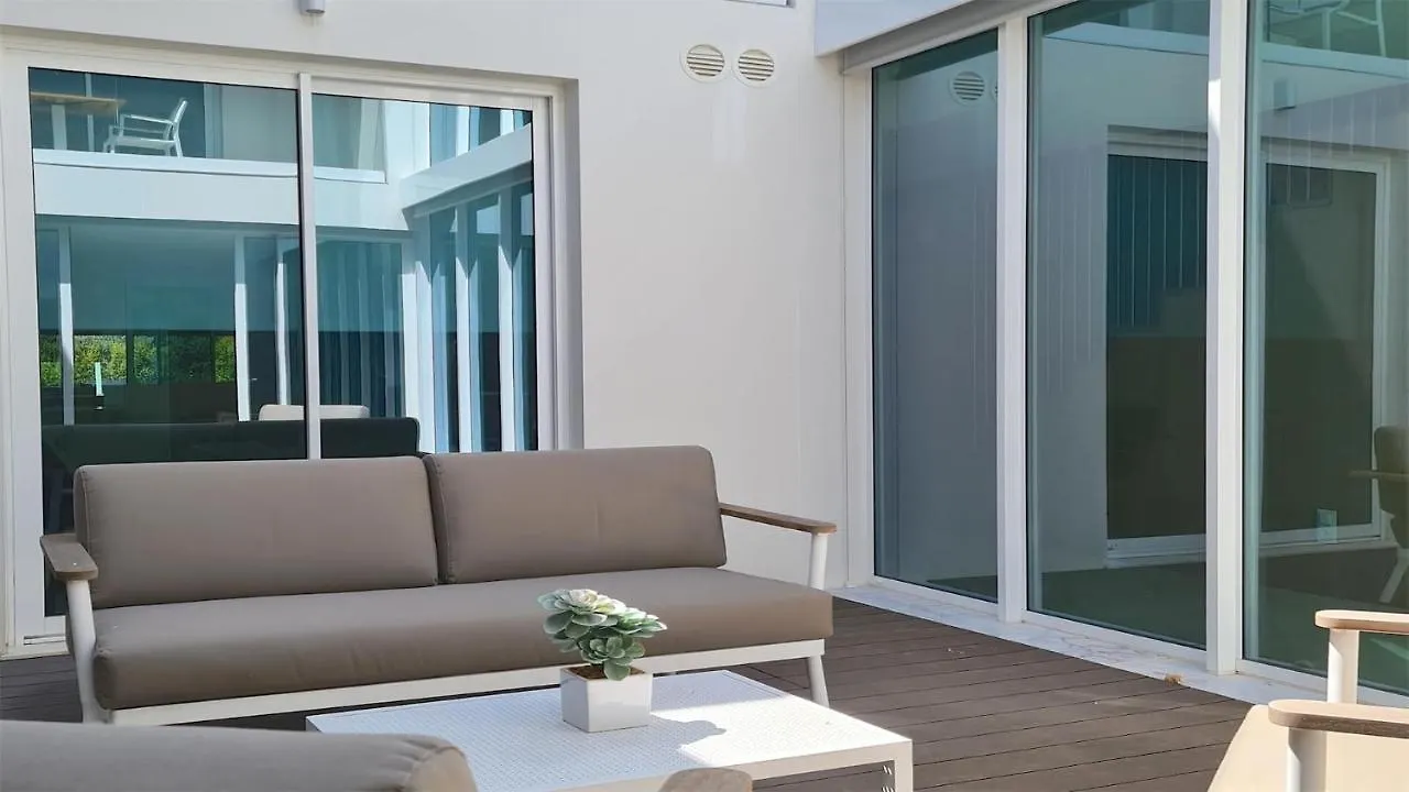 Villa Terese-Cleverdetails, Central Vilamoura, Sleeps 6, Luxury, Walking Distance Portugal