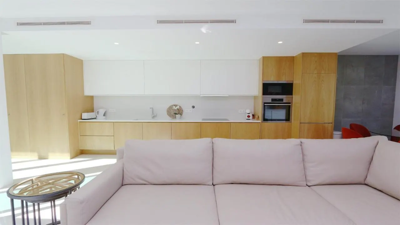 Villa Terese-Cleverdetails, Central Vilamoura, Sleeps 6, Luxury, Walking Distance