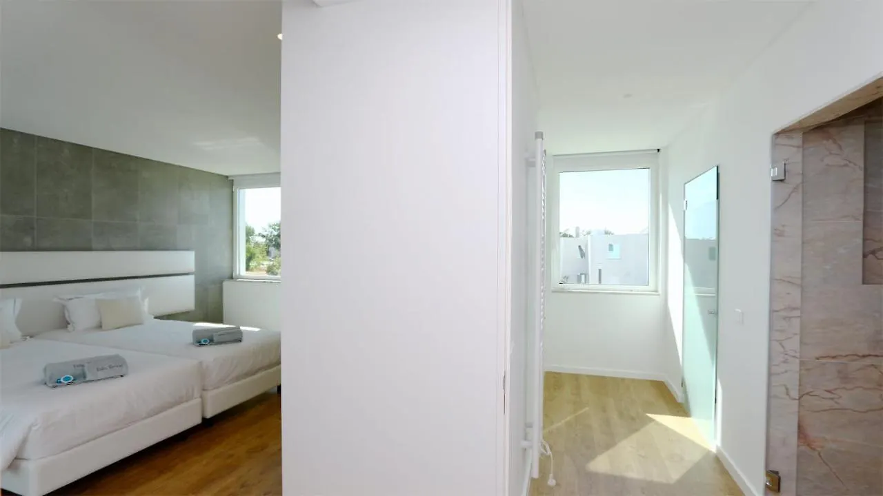 Villa Terese-Cleverdetails, Central Vilamoura, Sleeps 6, Luxury, Walking Distance Portugal